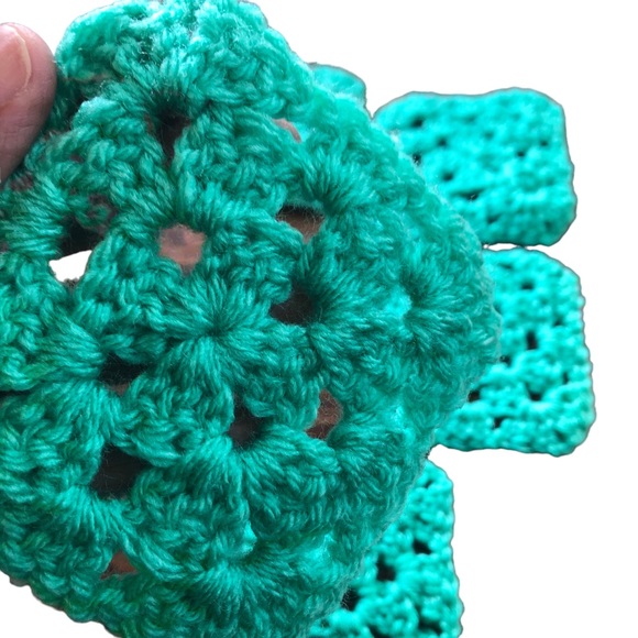 10 Handmade Granny Square Blocks for Afghans, Bags, Hats DYI PROJECTS 4”x 4” - Picture 3 of 13